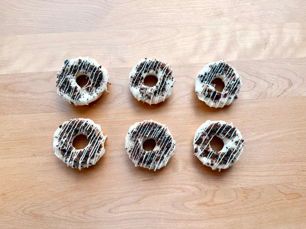 Charlie's Bakeshop - Dog Treat - Donair Doughnut - SINGLE