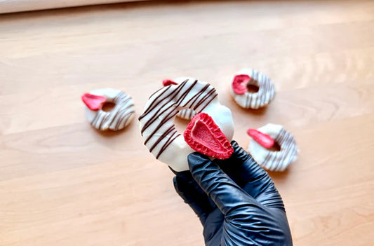 Charlie's Bakeshop - Dog Treat - Chocolate Covered Strawberry Doughnuts - SINGLE