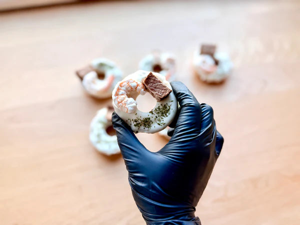 Charlie's Bakeshop - Dog Treat - Surf & Turf Doughnuts - SINGLE