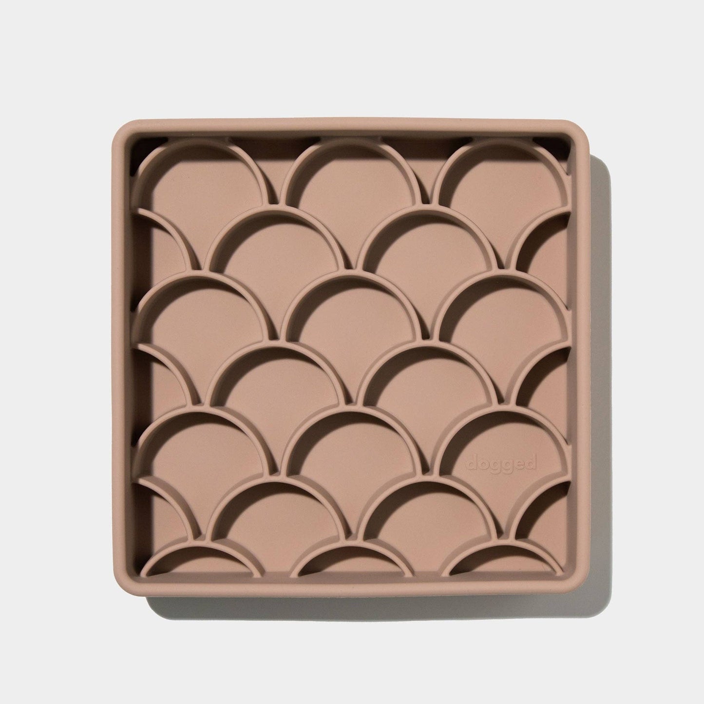 Dogged - Slow Feeder Bowl - 3-in-1 Fish Scale - Fig