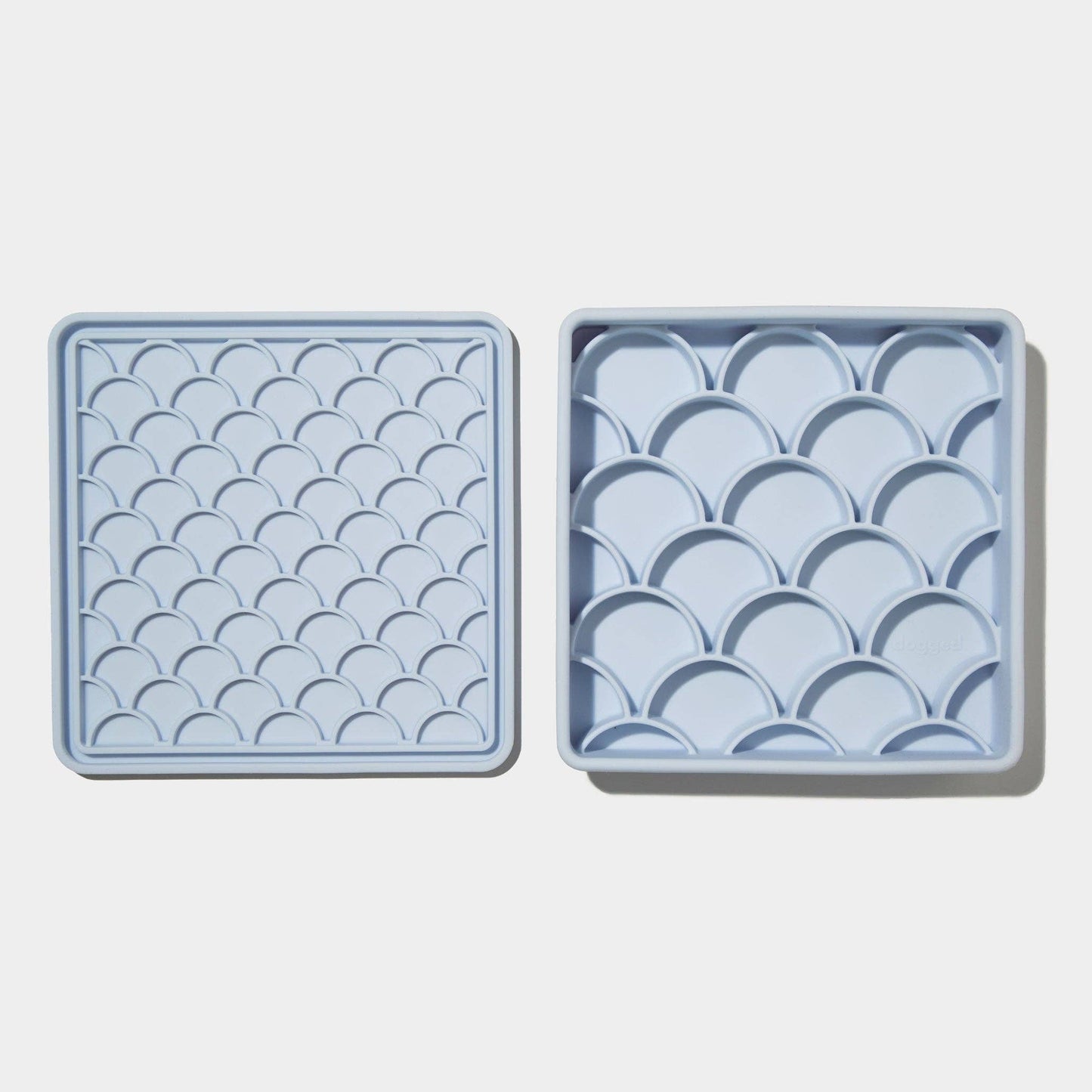 Dogged - Slow Feeder Bowl - 3-in-1 Fish Scale - Sky