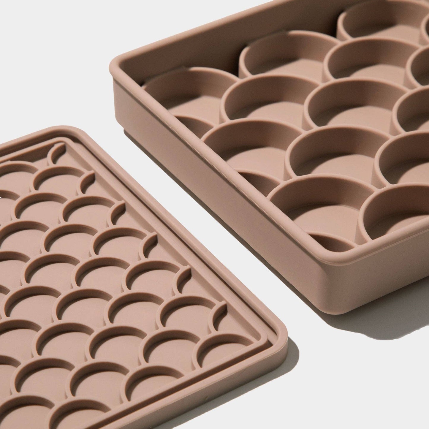 Dogged - Slow Feeder Bowl - 3-in-1 Fish Scale - Fig