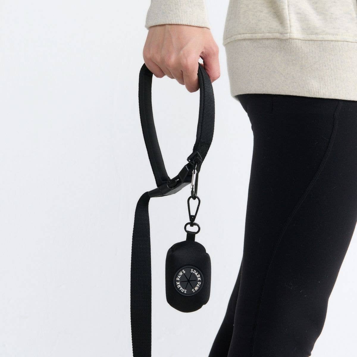 Multipurpose Seatbelt Handsfree Leash & Poop Bag Holder Set - Black: OS